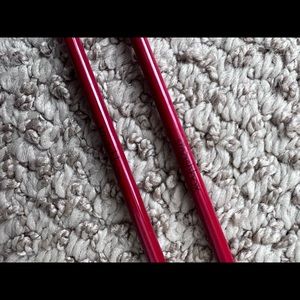 2 BNIB smashbox brushes #21 and #21 arced liner brush